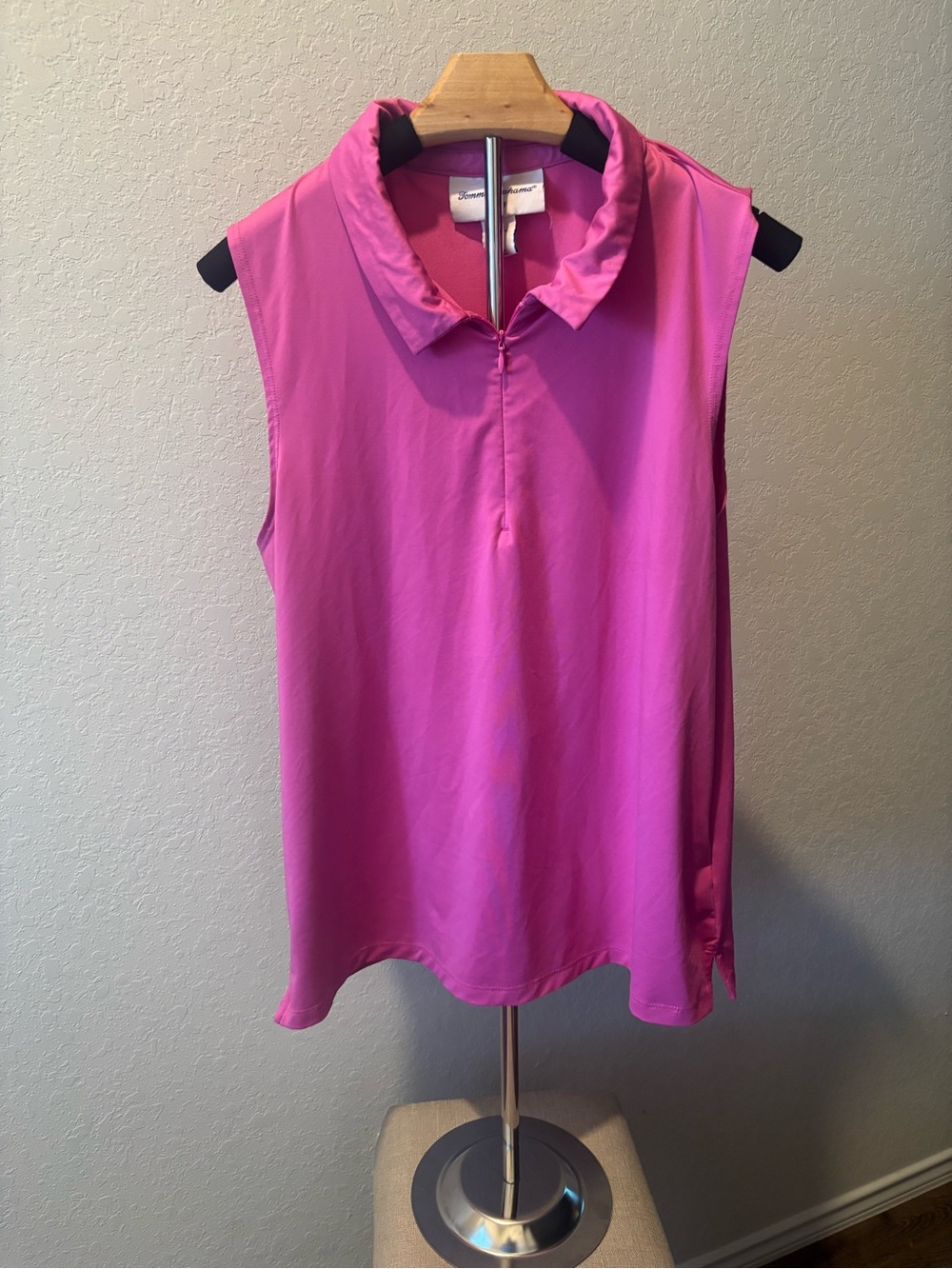 Tommy Bahama Golf Polo Pink Sleeveless 1/4 Zip Performance Tennis Top Women’s XL